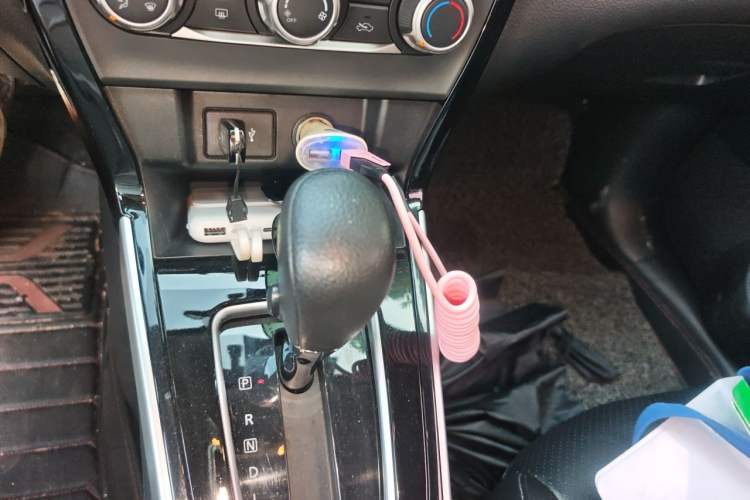 Used Nissan Sylphy 2022 Classic 1.6XL CVT Luxury Edition Gear Lever