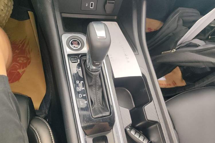 Used Nissan Sylphy 2022 1.6L XL CVT Enjoyment Edition Gear Lever