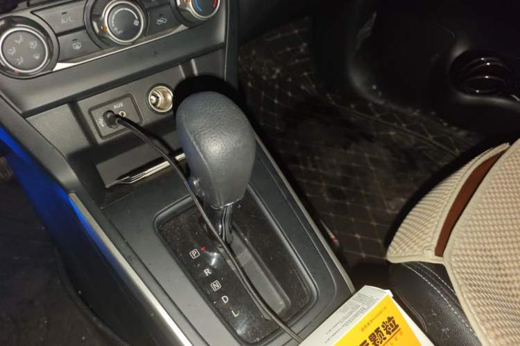 Used Nissan Sylphy 2022 Classic 1.6XE CVT Comfort Edition Gear Lever
