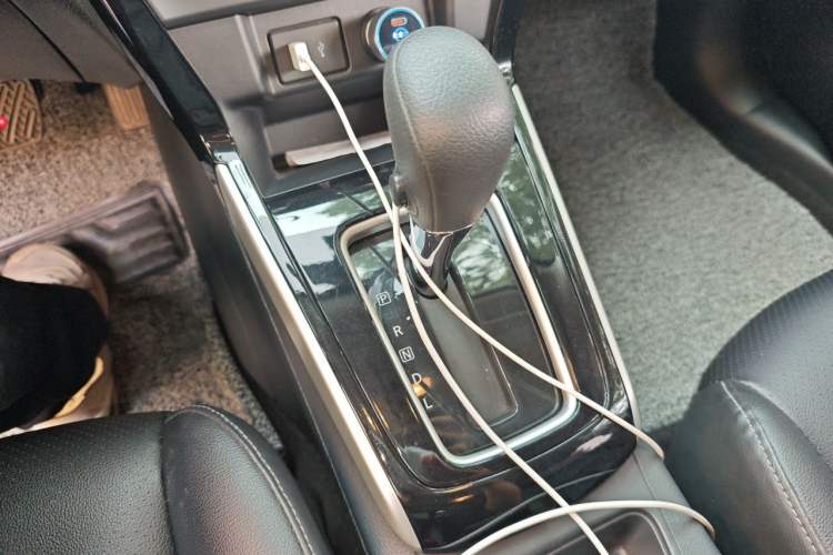 Used Nissan Sylphy 2022 Classic 1.6XL CVT Luxury Edition Gear Lever