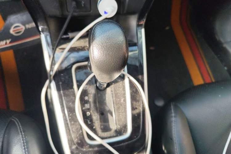 Used Nissan Sylphy 2022 Classic 1.6XL CVT Luxury Edition Gear Lever