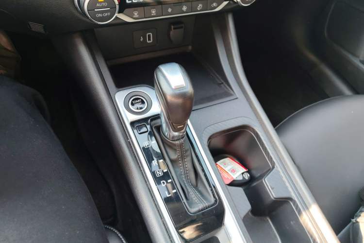 Used Nissan Sylphy 2022 1.6L XL CVT Enjoyment Edition Gear Lever