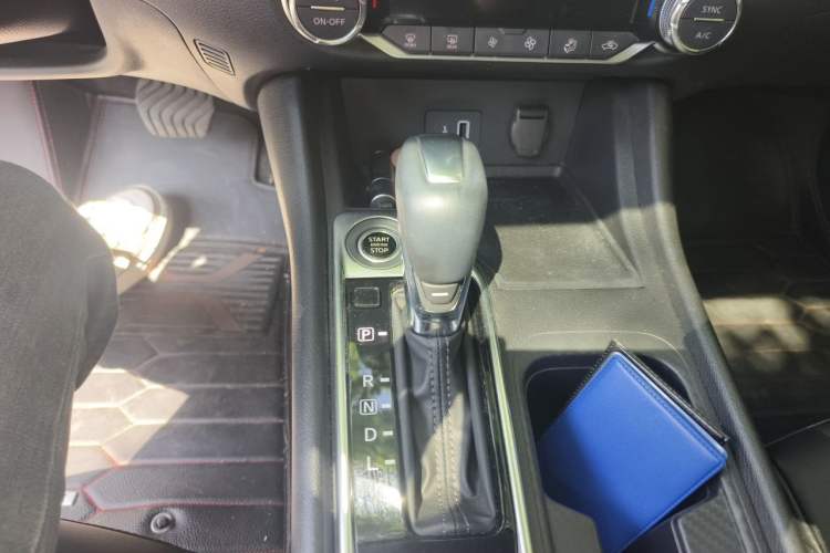 Used Nissan Sylphy 2022 1.6L XL CVT Enjoyment Edition Gear Lever