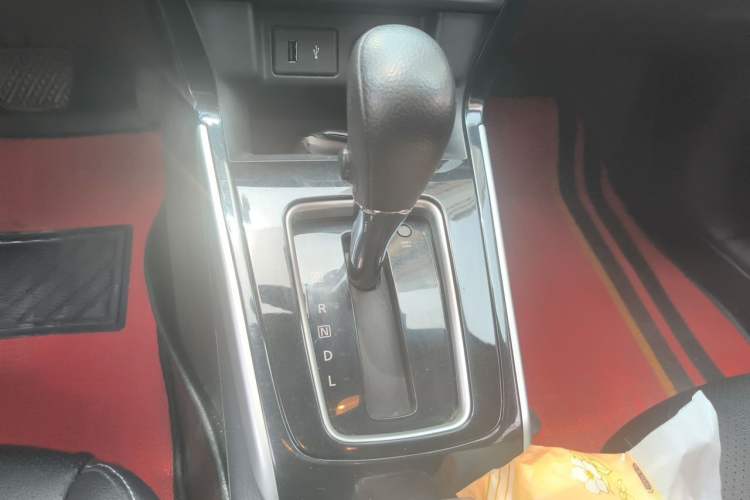Used Nissan Sylphy 2022 Classic 1.6XL CVT Luxury Edition Gear Lever