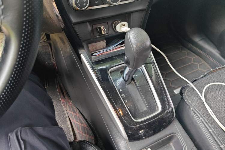 Used Nissan Sylphy 2022 Revised Version Classic 1.6XL CVT Luxury Edition Gear Lever