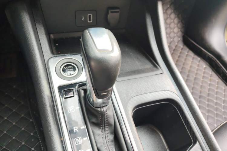 Used Nissan Sylphy 2022 1.6L XL CVT Enjoyment Edition Gear Lever