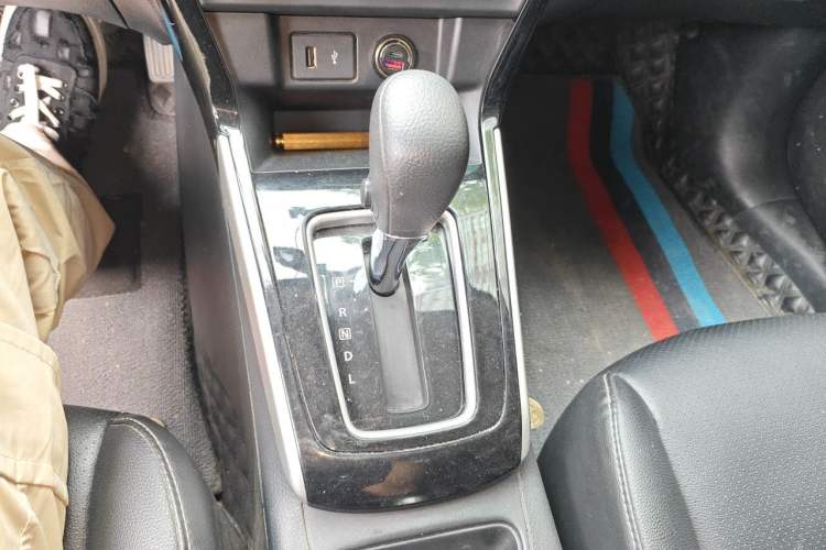 Used Nissan Sylphy 2022 Classic 1.6XL CVT Luxury Edition Gear Lever