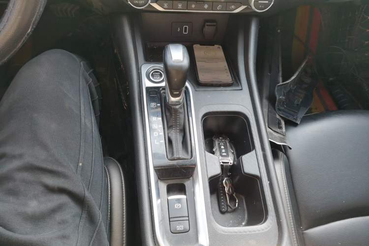 Used Nissan Sylphy 2022 1.6L XL CVT Enjoyment Edition Gear Lever