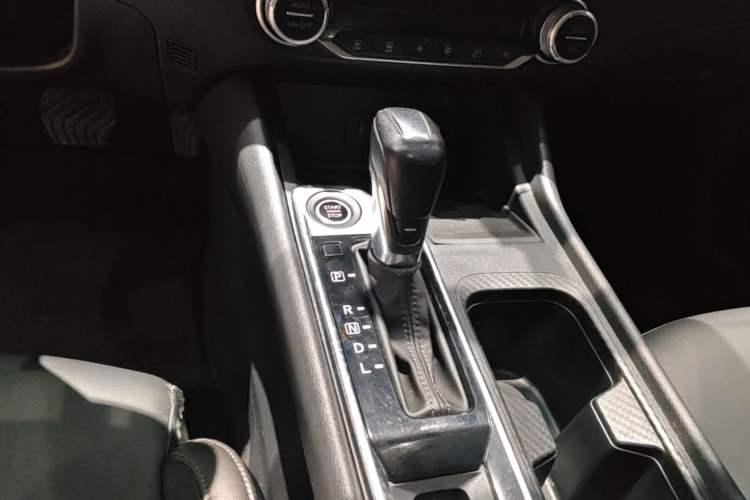 Used Nissan Sylphy 2022 1.6L XL CVT Enjoyment Edition Gear Lever