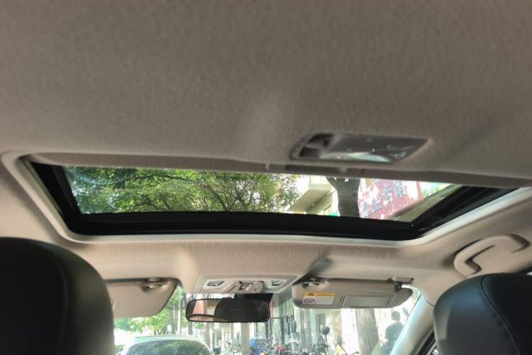 Used Nissan Sylphy 2022 Classic 1.6XL CVT Luxury Edition Headliner