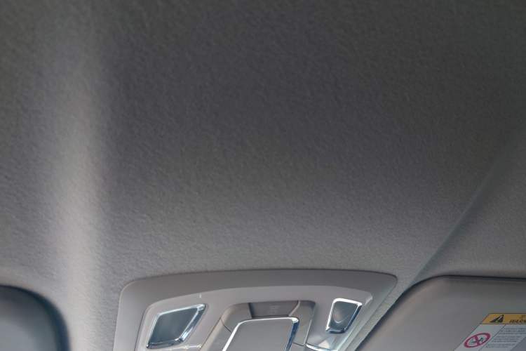 Used Nissan Sylphy 2022 Classic 1.6XE CVT Comfort Edition Headliner