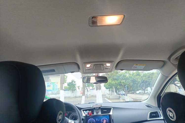 Used Nissan Sylphy 2022 Classic 1.6XE CVT Comfort Edition Headliner