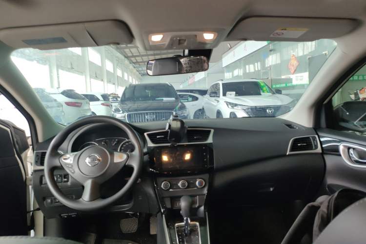 Used Nissan Sylphy 2022 Classic 1.6XL CVT Luxury Edition Headliner