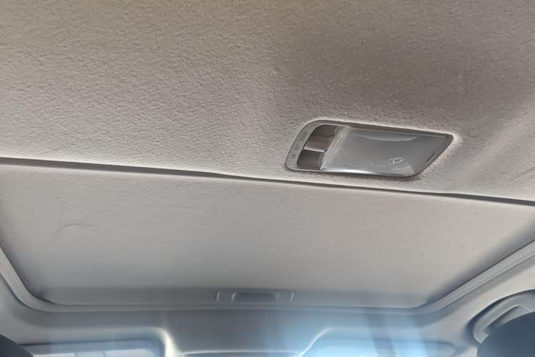 Used Nissan Sylphy 2022 Classic 1.6XL CVT Luxury Edition Headliner