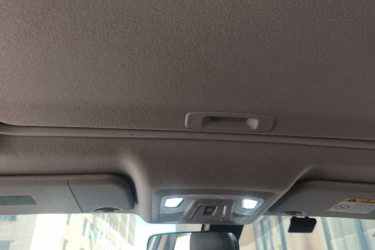 Used Nissan Sylphy 2022 Classic 1.6XL CVT Luxury Edition Headliner