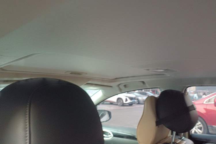 Used Nissan Sylphy 2022 Revised Version Classic 1.6XL CVT Luxury Edition Headliner