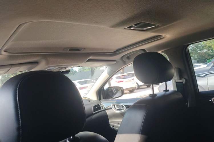 Used Nissan Sylphy 2022 Classic 1.6XL CVT Luxury Edition Headliner
