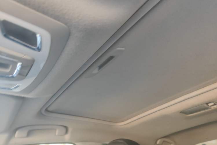 Used Nissan Sylphy 2022 Classic 1.6XL CVT Luxury Edition Headliner