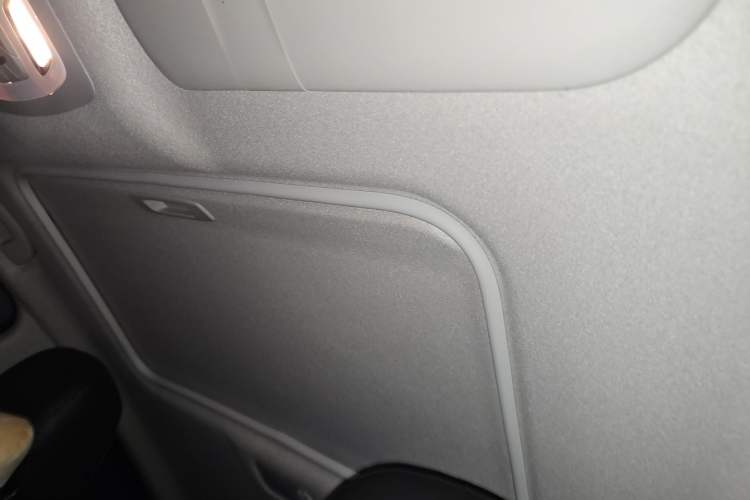 Used Nissan Sylphy 2022 Revised Version Classic 1.6XL CVT Luxury Edition Headliner
