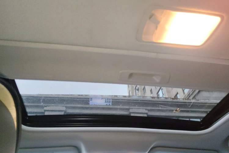 Used Nissan Sylphy 2022 Classic 1.6XL CVT Luxury Edition Headliner
