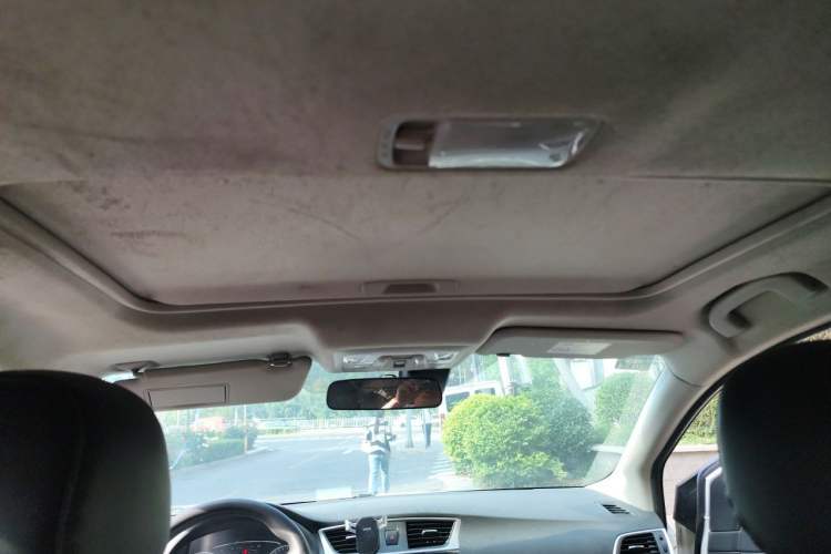Used Nissan Sylphy 2022 Classic 1.6XL CVT Luxury Edition Headliner