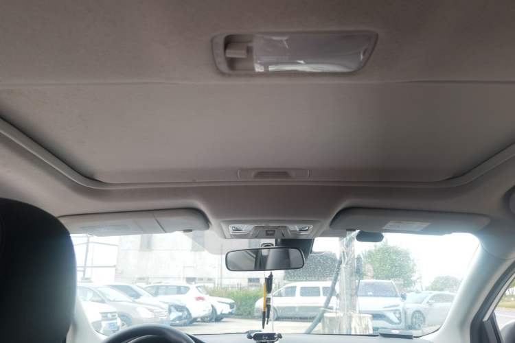 Used Nissan Sylphy 2022 Revised Version Classic 1.6XL CVT Luxury Edition Headliner