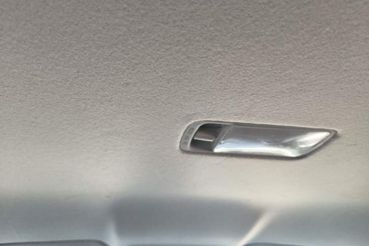 Used Nissan Sylphy 2022 Classic 1.6XE CVT Comfort Edition Headliner