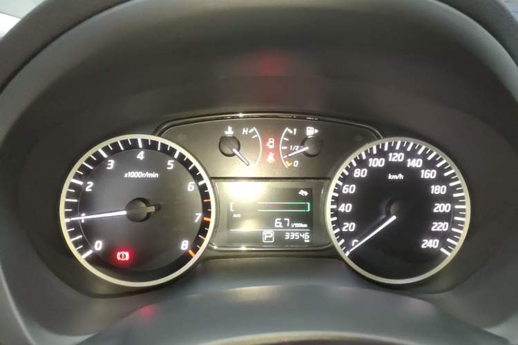 Used Nissan Sylphy 2022 Classic 1.6XE CVT Comfort Edition Instrument Cluster