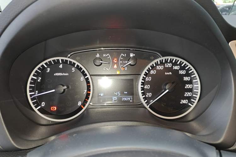 Used Nissan Sylphy 2022 Classic 1.6XE CVT Comfort Edition Instrument Cluster