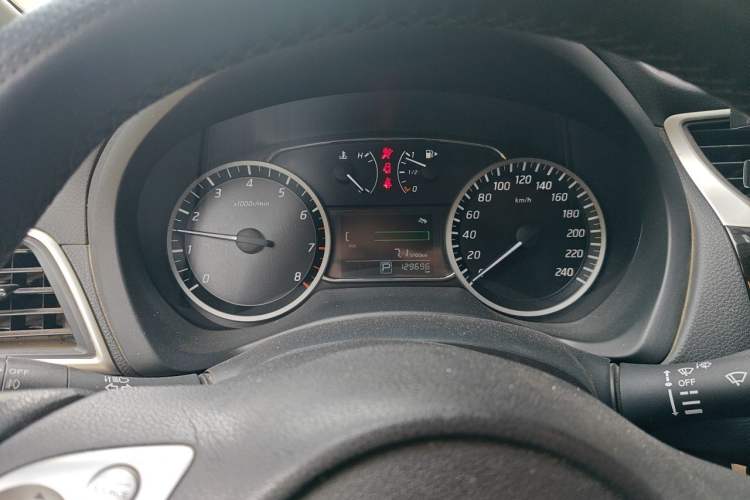 Used Nissan Sylphy 2022 Revised Version Classic 1.6XL CVT Luxury Edition Instrument Cluster