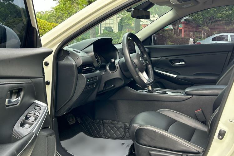 Used Nissan Sylphy 2022 1.6L XL CVT Enjoyment Edition Interior 1