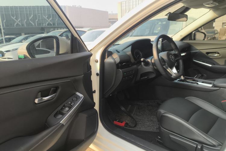Used Nissan Sylphy 2022 1.6L XL CVT Enjoyment Edition Interior 2