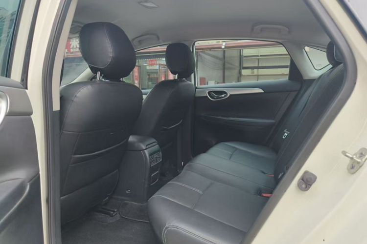 Used Nissan Sylphy 2022 Classic 1.6XE CVT Comfort Edition Interior 2
