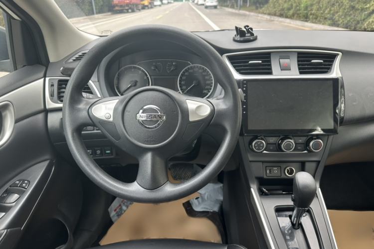 Used Nissan Sylphy 2022 Classic 1.6XE CVT Comfort Edition Interior 2
