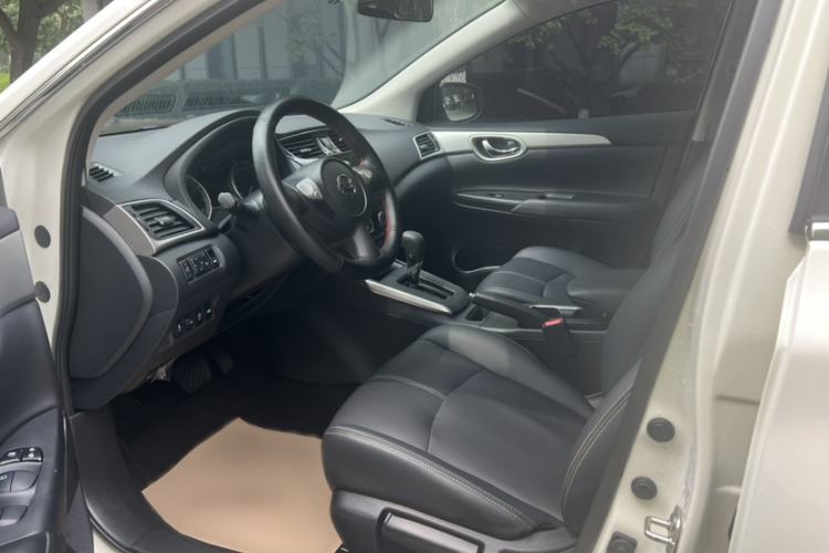 Used Nissan Sylphy 2022 Classic 1.6XE CVT Comfort Edition Interior 2