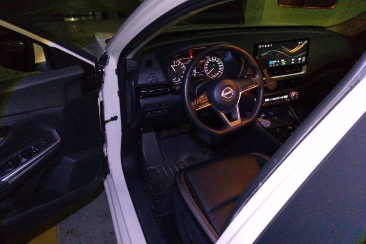 Used Nissan Sylphy 2022 Electric-Drive e-POWER Super Connect PLUS Interior 3