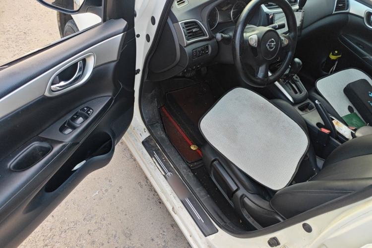 Used Nissan Sylphy 2022 Classic 1.6XE CVT Comfort Edition Interior 3