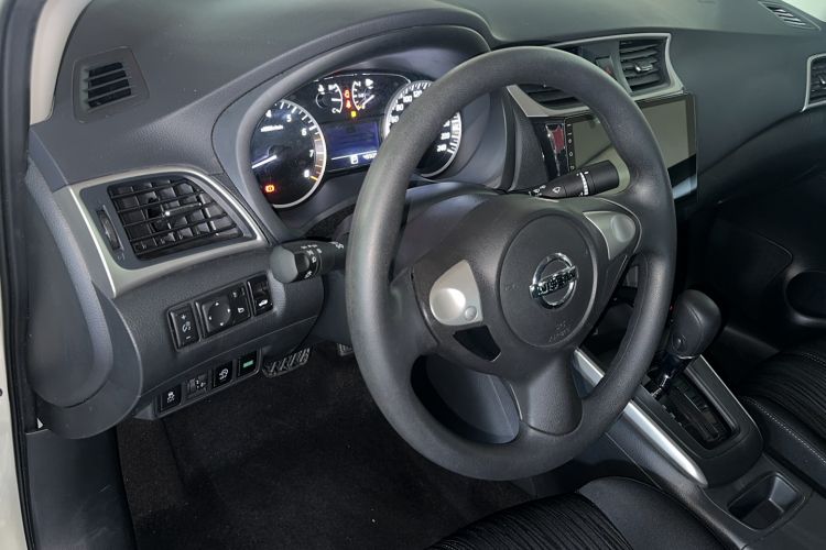 Used Nissan Sylphy 2022 Classic 1.6XE CVT Comfort Edition Interior 3