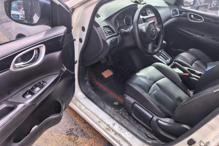 Used Nissan Sylphy 2022 Classic 1.6XL CVT Luxury Edition Interior 3