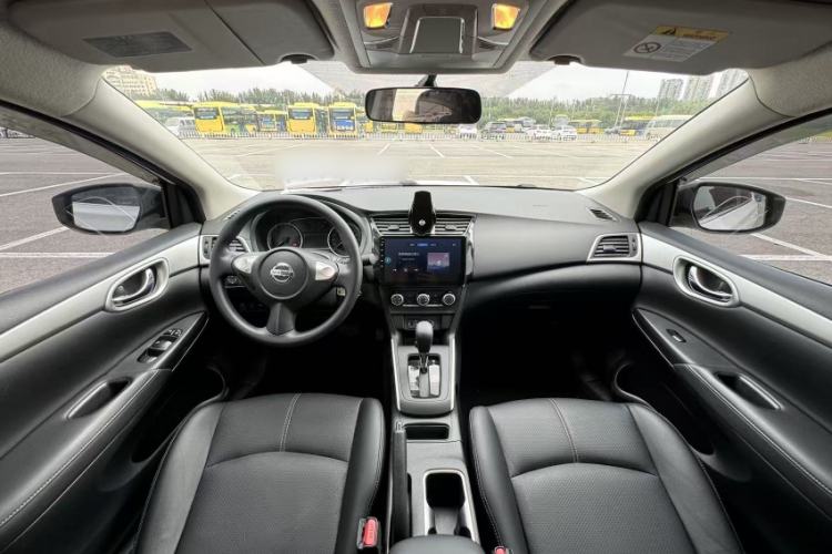 Used Nissan Sylphy 2022 Classic 1.6XE CVT Comfort Edition Interior 3
