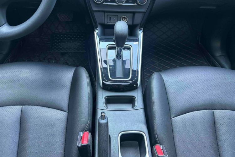 Used Nissan Sylphy 2022 Classic 1.6XL CVT Luxury Edition Interior 3