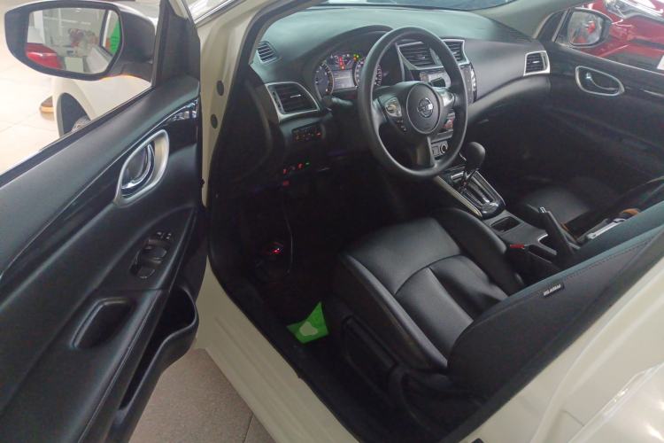 Used Nissan Sylphy 2022 Classic 1.6XL CVT Luxury Edition Interior 3