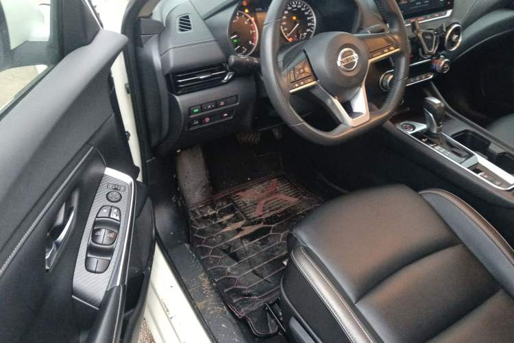 Used Nissan Sylphy 2022 1.6L XL CVT Enjoyment Edition Interior 3