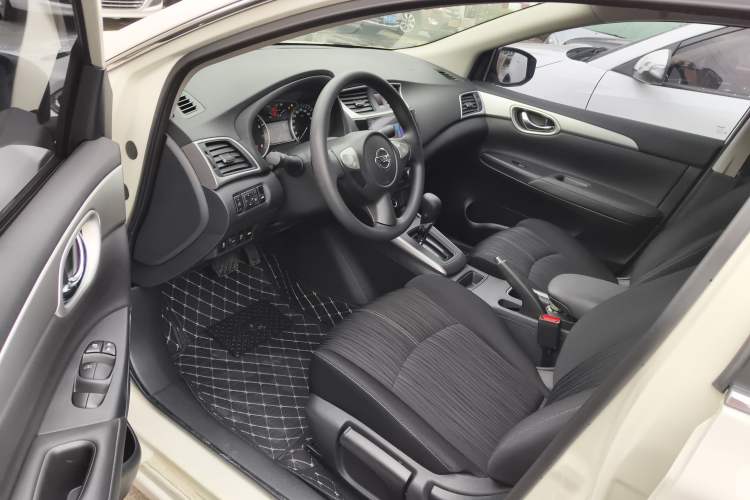 Used Nissan Sylphy 2022 Classic 1.6XE CVT Comfort Edition Interior 3