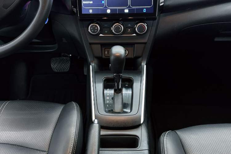 Used Nissan Sylphy 2022 Classic 1.6XE CVT Comfort Edition Interior 4