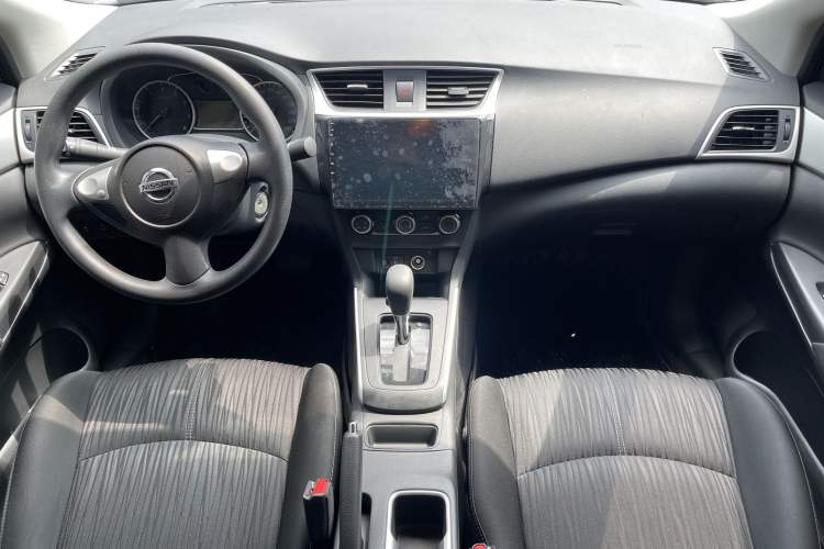 Used Nissan Sylphy 2022 Classic 1.6XE CVT Comfort Edition Interior 4
