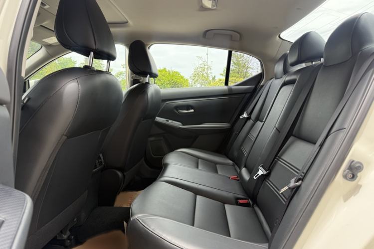 Used Nissan Sylphy 2022 1.6L XL CVT Enjoyment Edition Interior 4