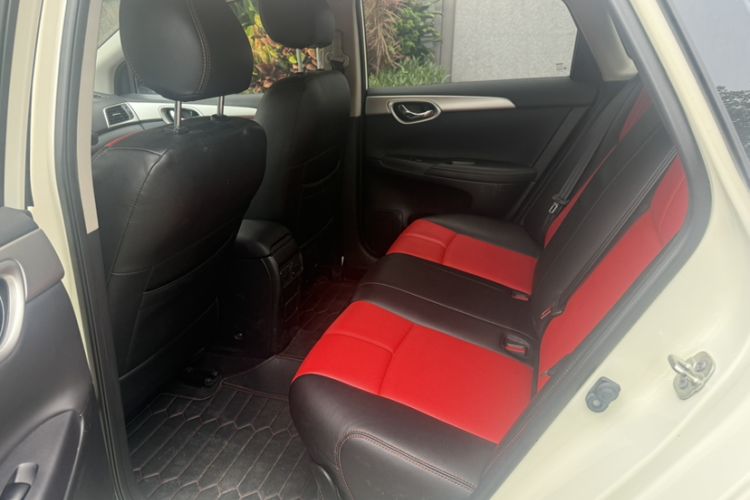 Used Nissan Sylphy 2022 Classic 1.6XE CVT Comfort Edition Interior 5