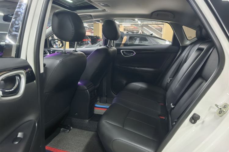 Used Nissan Sylphy 2022 Classic 1.6XL CVT Luxury Edition Interior 5