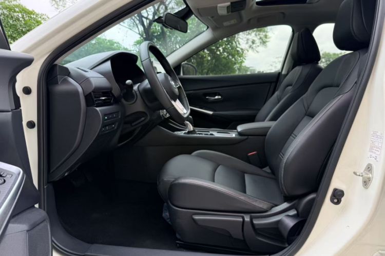 Used Nissan Sylphy 2022 1.6L XL CVT Enjoyment Edition Interior 6